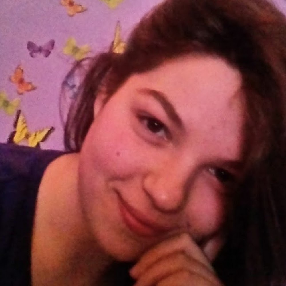 Meet your Posher, Hannah leigh
